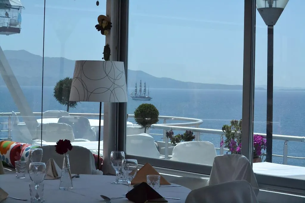 Hotel Seaside Saranda  Sarande