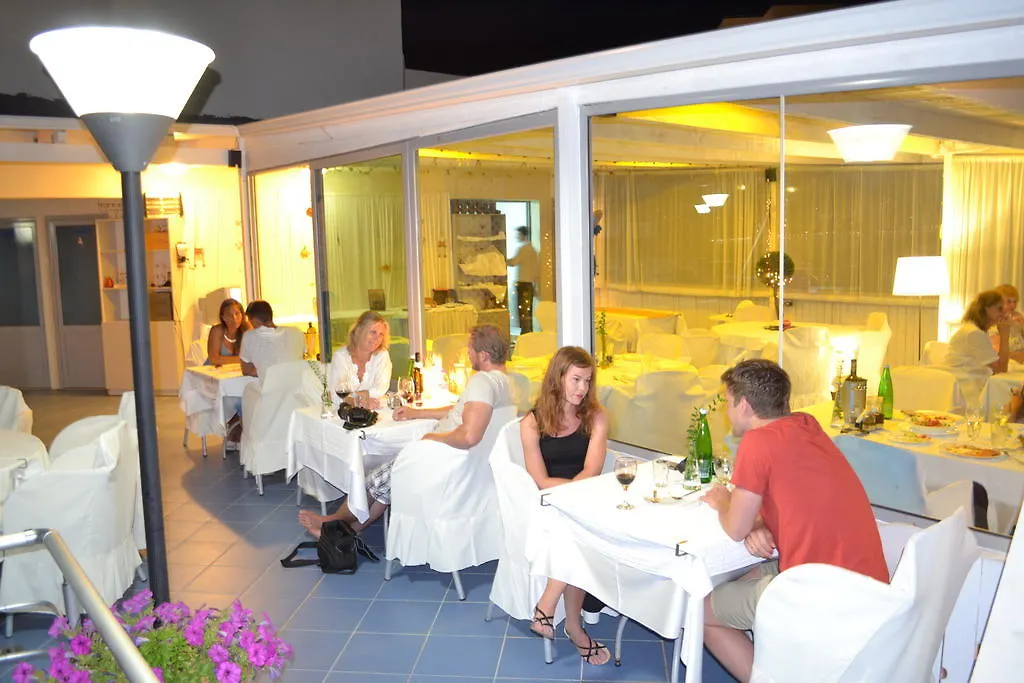 Hotel Seaside Saranda Sarande